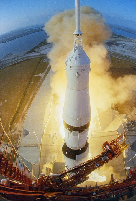 contactlight69's tweet photo. Forgotten flight: the lonely voyage of #Apollo6. #Apollo6 launched 53 years ago #otd April 4 1968 The unmanned Saturn/Apollo 6 mission was designed as the final qualification of the Saturn V launch vehicle and Apollo spacecraft for manned Apollo missions.
https://t.co/c3jCbUQFcO https://t.co/YBIW4pL1JS