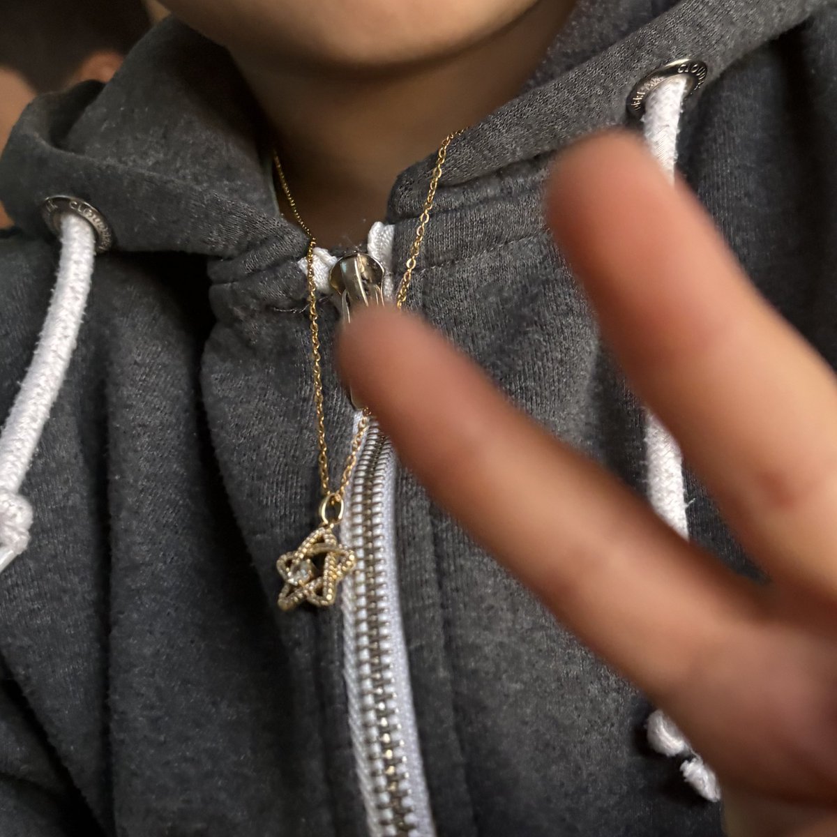 club de pelea park jimin VERÁ A BTS tweet media