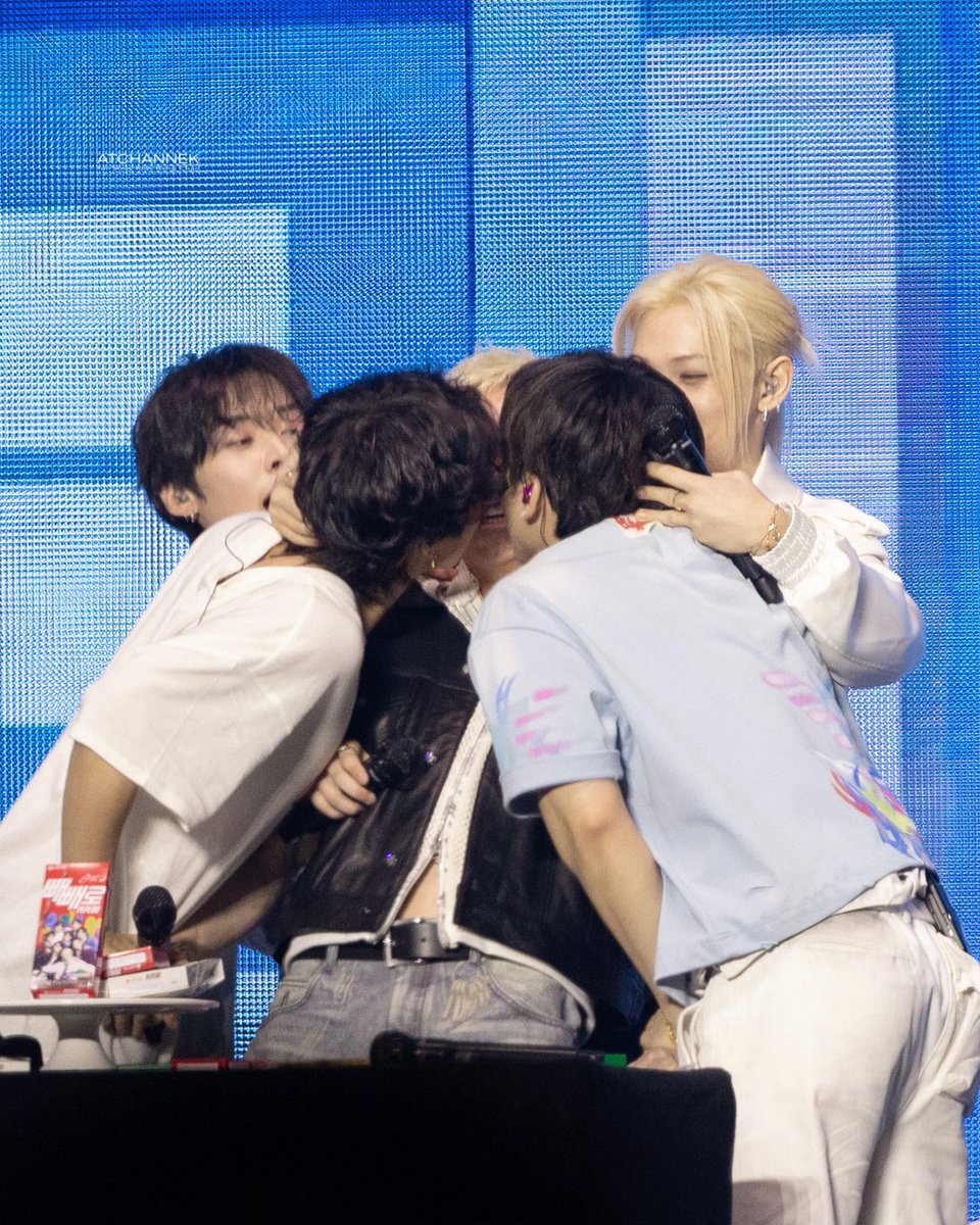 ᴀᴛᴄʜᴀɴɴᴇᴋ tweet media