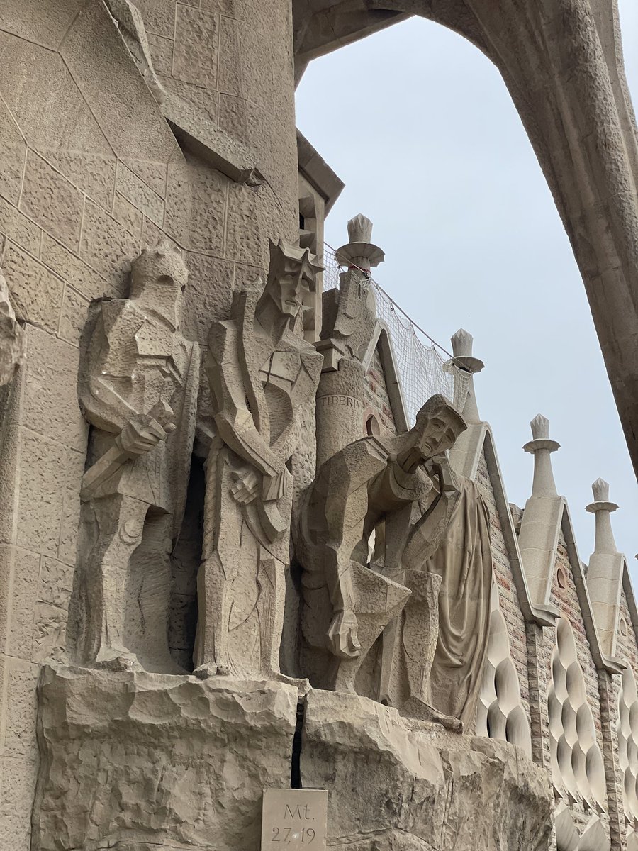 곡괭이 tweet media