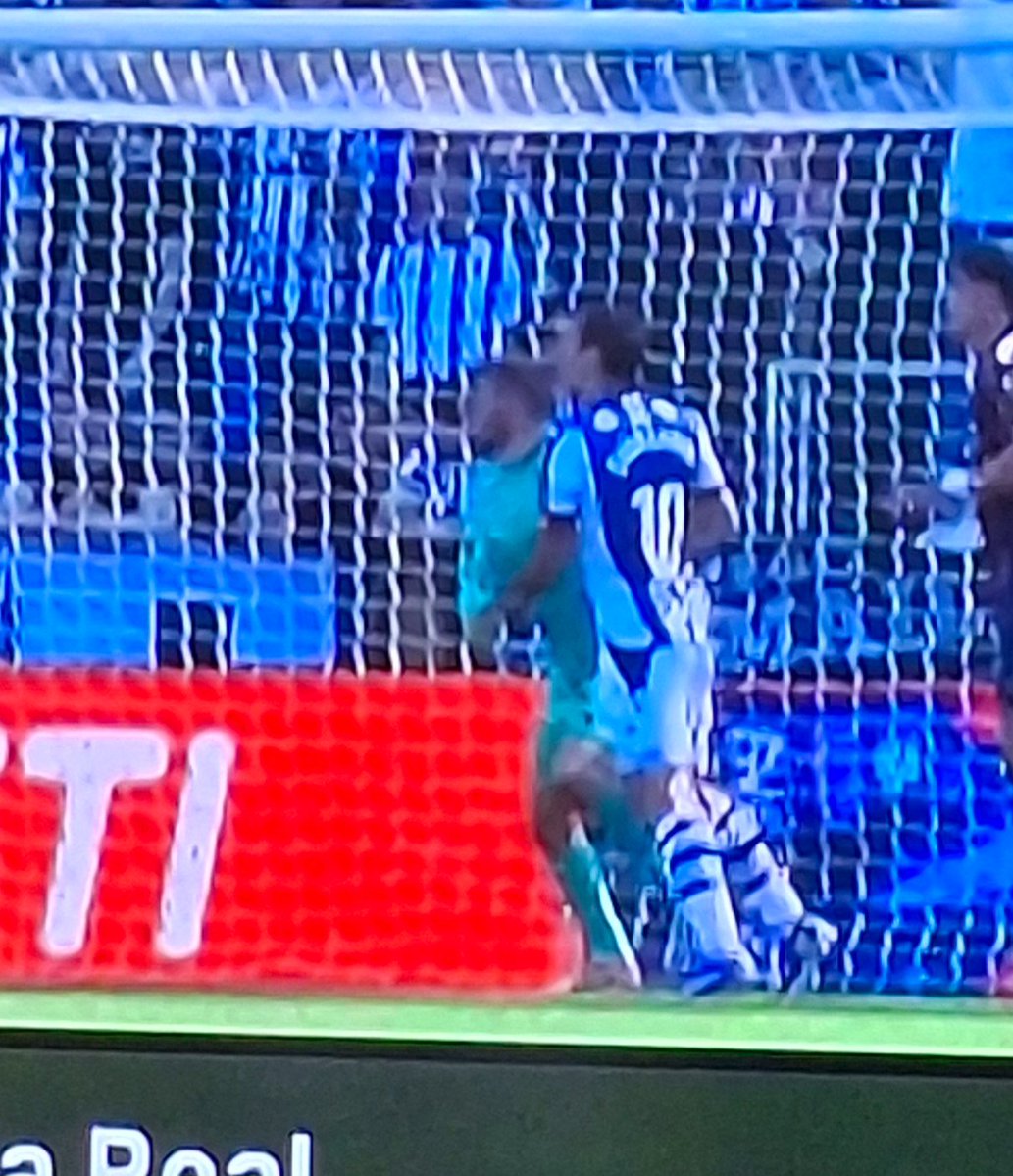 chori139 tweet media