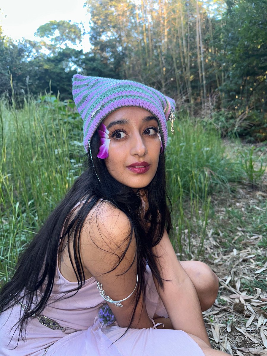 Raveena Archive tweet media