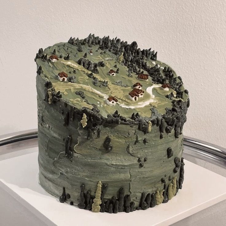 thinxspic's tweet image. Switzerland as a cake