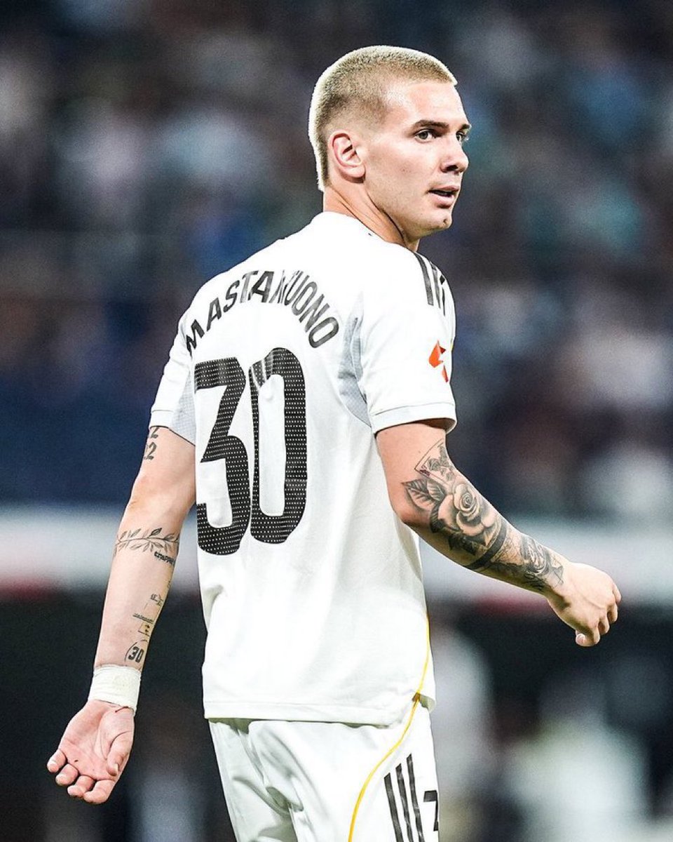 15 UCL | GIN tweet media