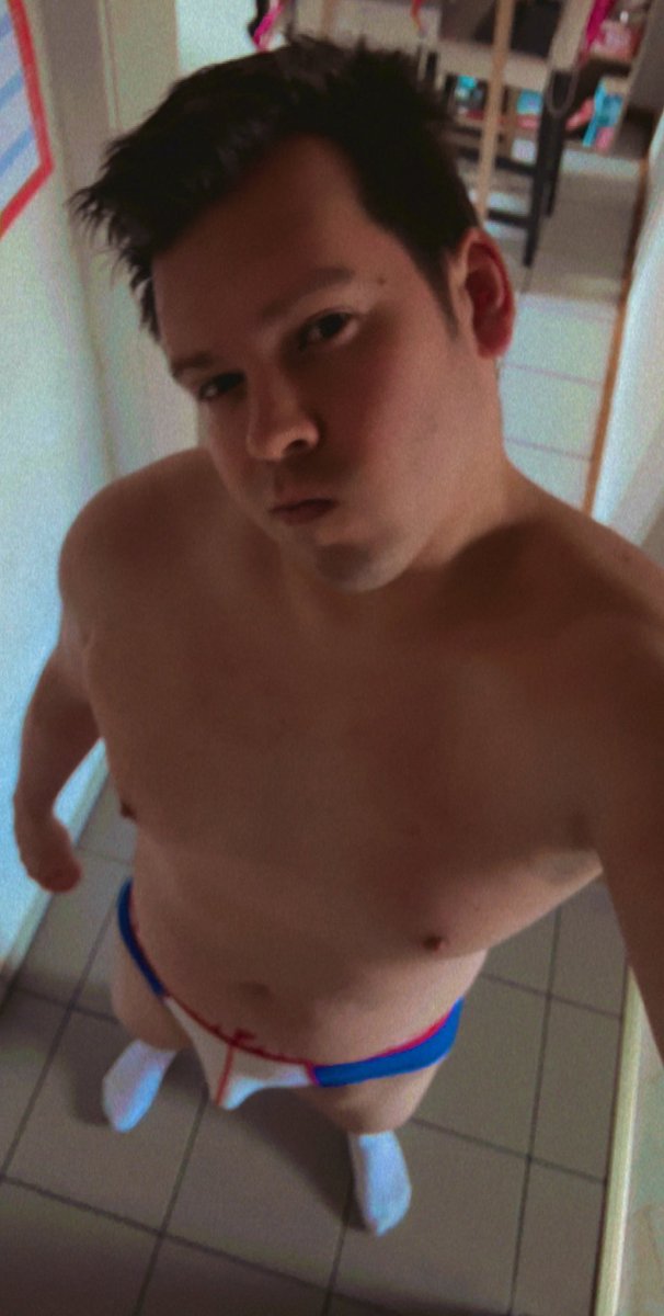 CologneGay77's tweet photo. Weekend Vibes ⭐️✨
More here ⤵️
@fans100k @OnlyFansModelP @OnlyFans
#onlyfans #adultcreator #germanactor
https://t.co/cKmh9H6jJi https://t.co/XKYysy6L4f