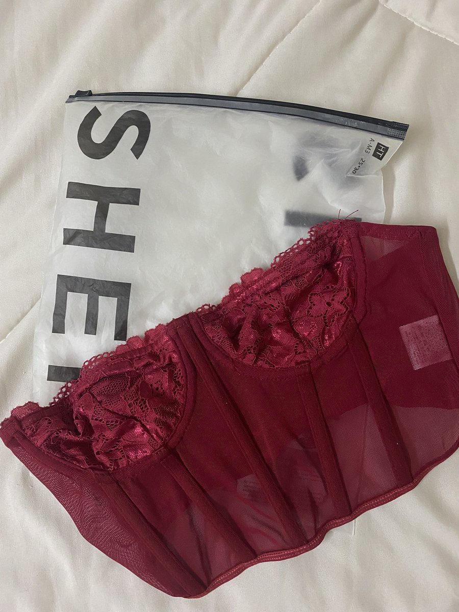 ppnxmtthip's tweet photo. 120฿ รส.

#ส่งต่อเสื้อผ้า #ส่งต่อเสื้อผ้ามือสอง #เสื้อผ้ามือสอง #โล๊ะตู้เสื้อผ้า #ส่งต่อ #เสื้อผ้ามือสองสภาพดี #เสื้อผ้ามือ2 https://t.co/XkAepcByS8