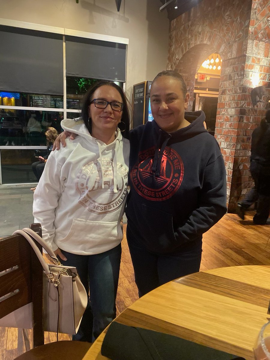 DJMC72's tweet image. Love seeing y’all out repping DJMC 💪🏽
This ain’t just clothing… it’s a movement.

Tap in 👉🏽 dontjudgemeclothing.net

#DJMC #DontJudgeMe #Streetwear #SupportTheMovement