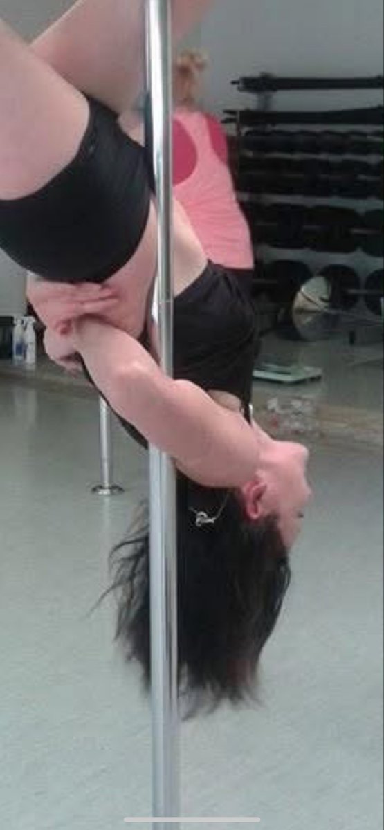 Ama of Finland tweet media