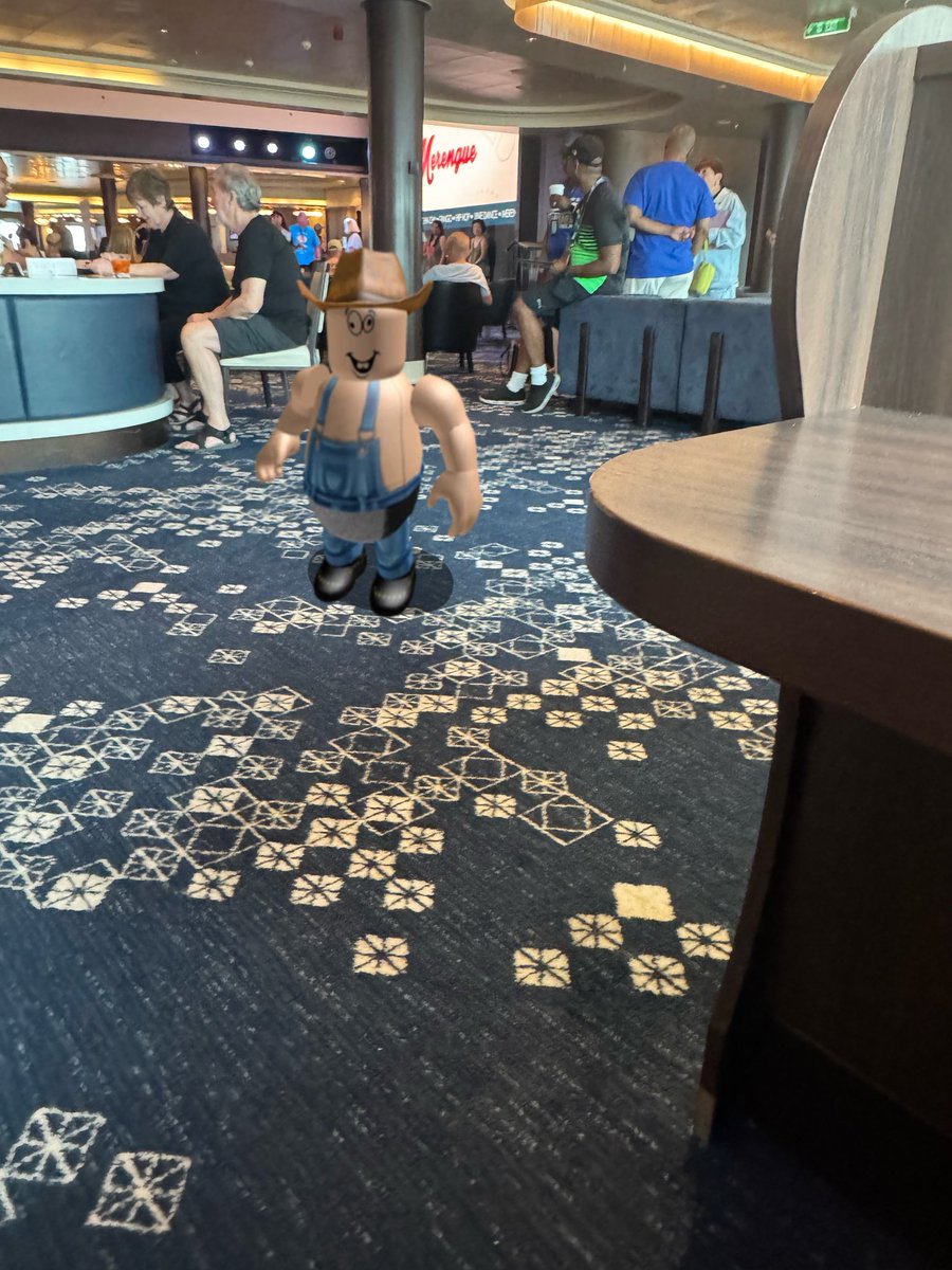 morrutee's tweet photo. saw this guy on my cruise. dont worry, he’s been taken care of @AlbertsStuff #flamtwt https://t.co/wWHv6WQoSI