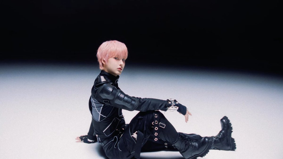 hyunjun pics tweet media