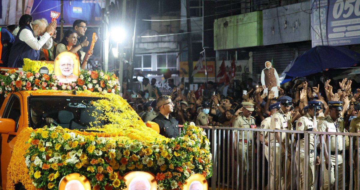 Narendra Modi tweet media