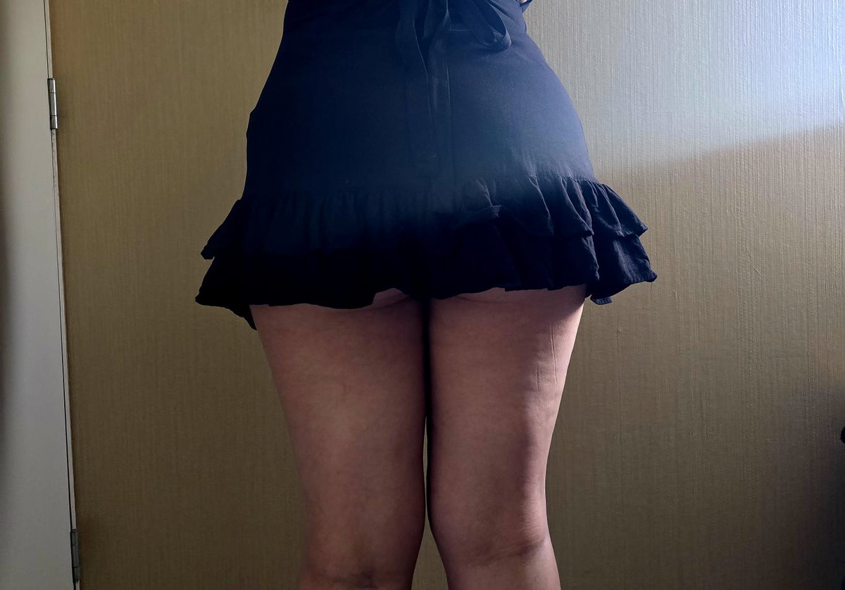 FelyTanX's tweet photo. Hoy es, hoy me dijo que si, ir a un club sw a conocer, salir de la duda, mostrar, ella ama andar con vestidos cortos. Que recomiendan?, nunca hemos ido. Será Pandora? Sinners? Syo? Otro?, ella le da miedo no estar cómoda y quiero que lo esté para disfrutar de nuestra sexualidad https://t.co/L2CbmmHgJd