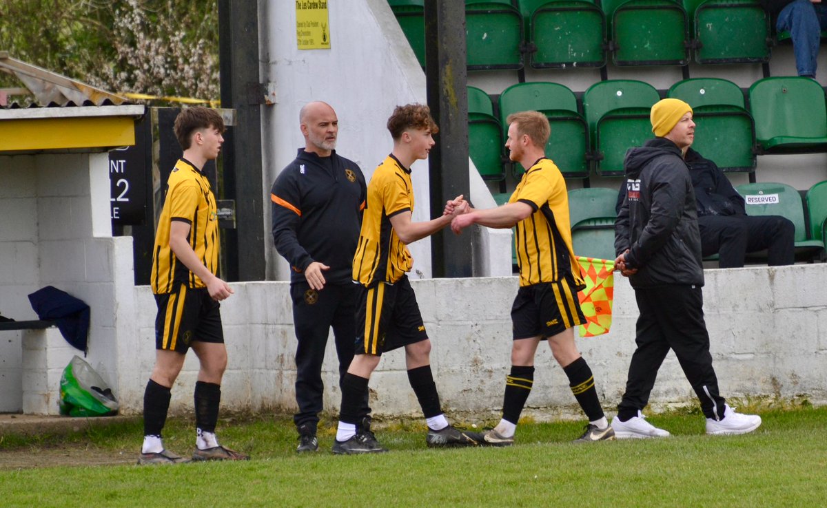 Torpoint AFC tweet media