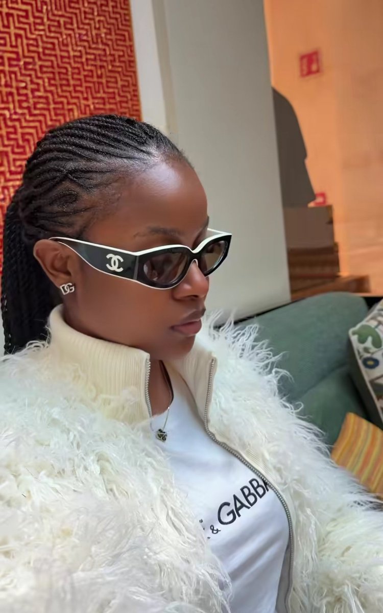 BIG LORRAINE⚡⚡ tweet media