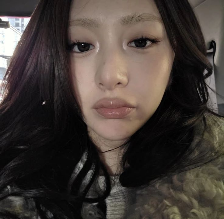 владка ⁷ ARIRANG ⊙⊝⊜ tweet media