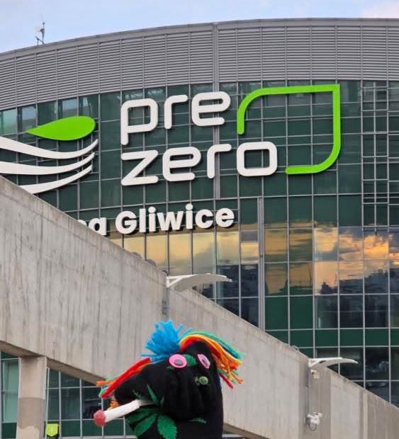 J-Oli Smokelinson tweet media