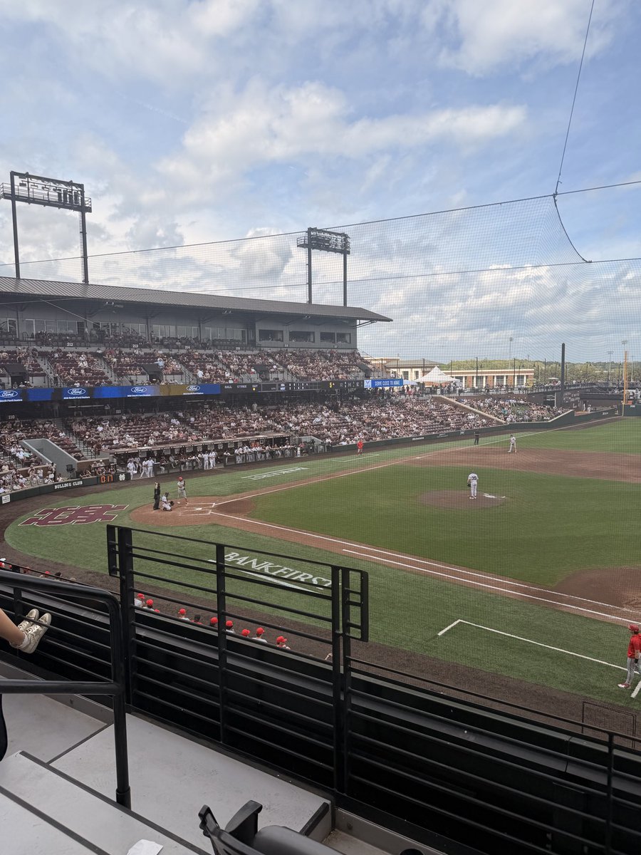 Rooster Romano tweet media