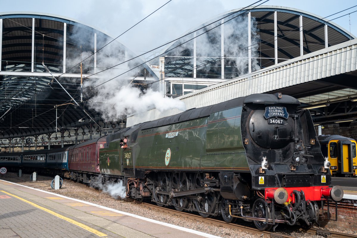 Thomas Pye tweet media