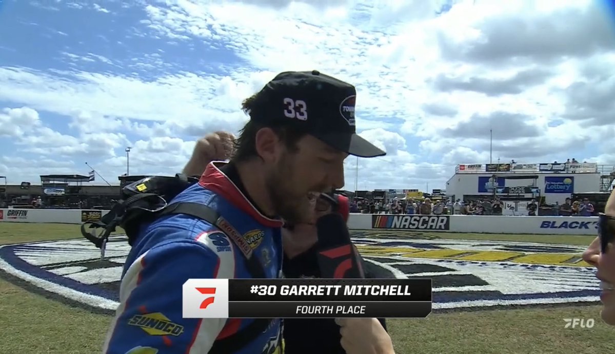 Chris Weaver tweet media