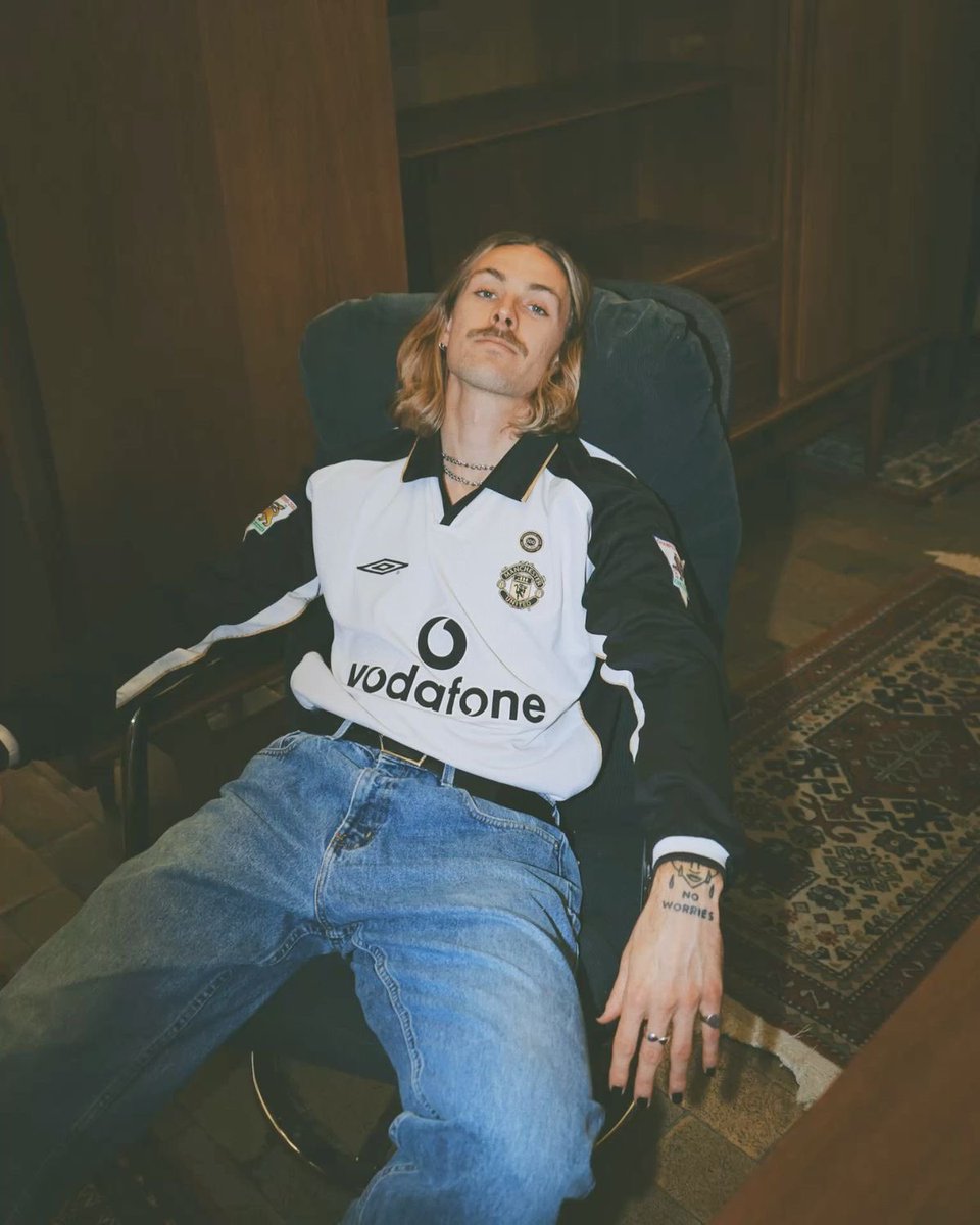 flye$t ✨ tweet media