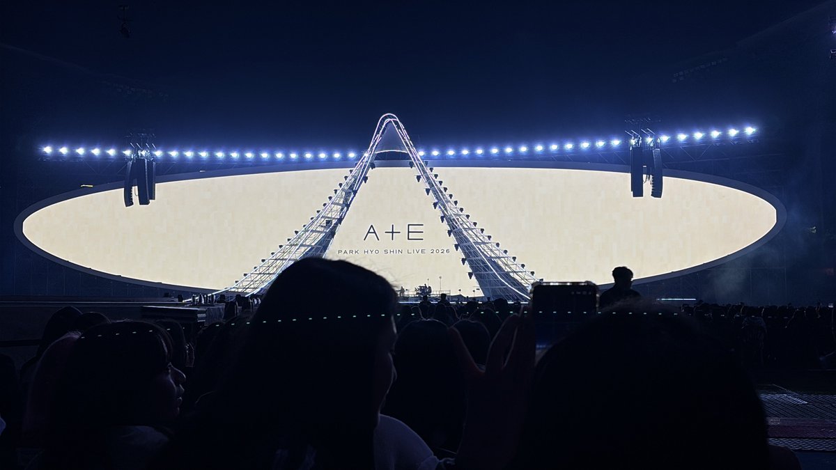 노트북 배경화면 하려고
컬러별로 찍어봄