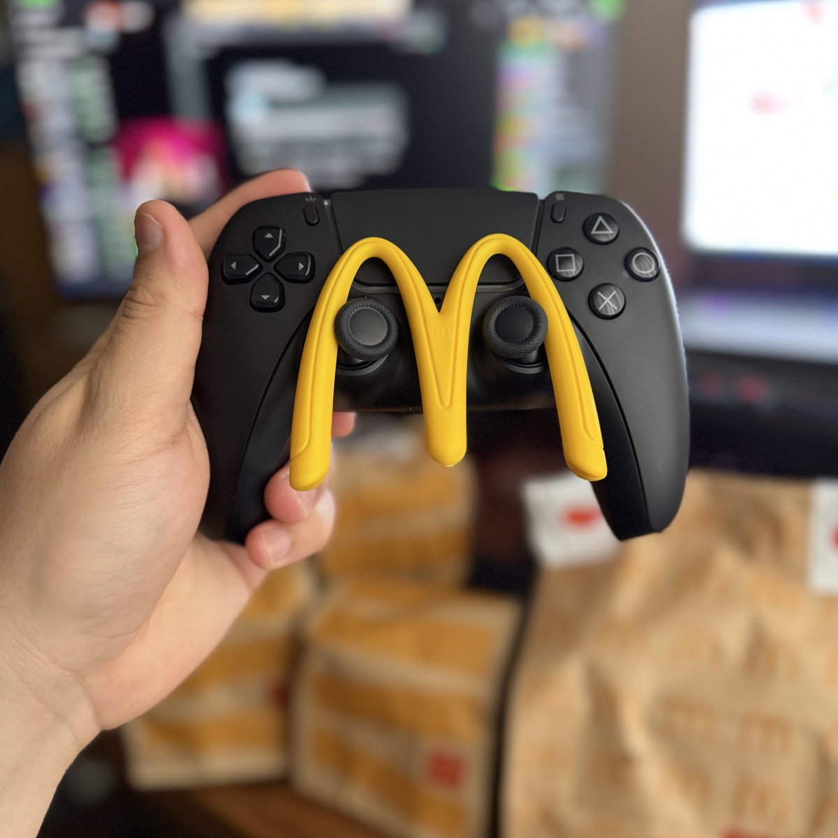 Double King Chicken tweet media