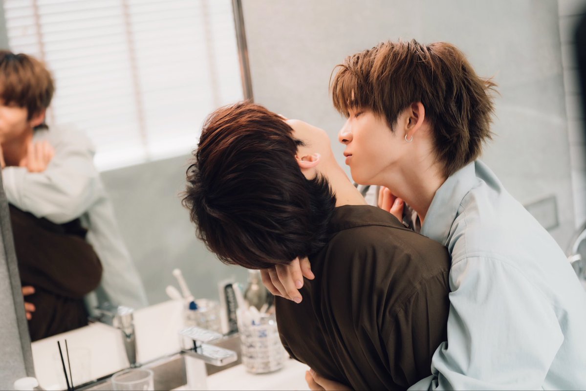 CRUSH ON TEETEE tweet media