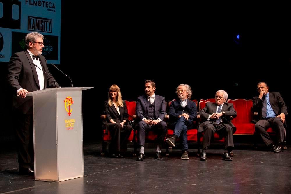 PREMIOS CINEMASMUSIC tweet media