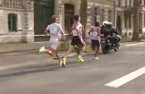 Óscar Fdez. tweet media