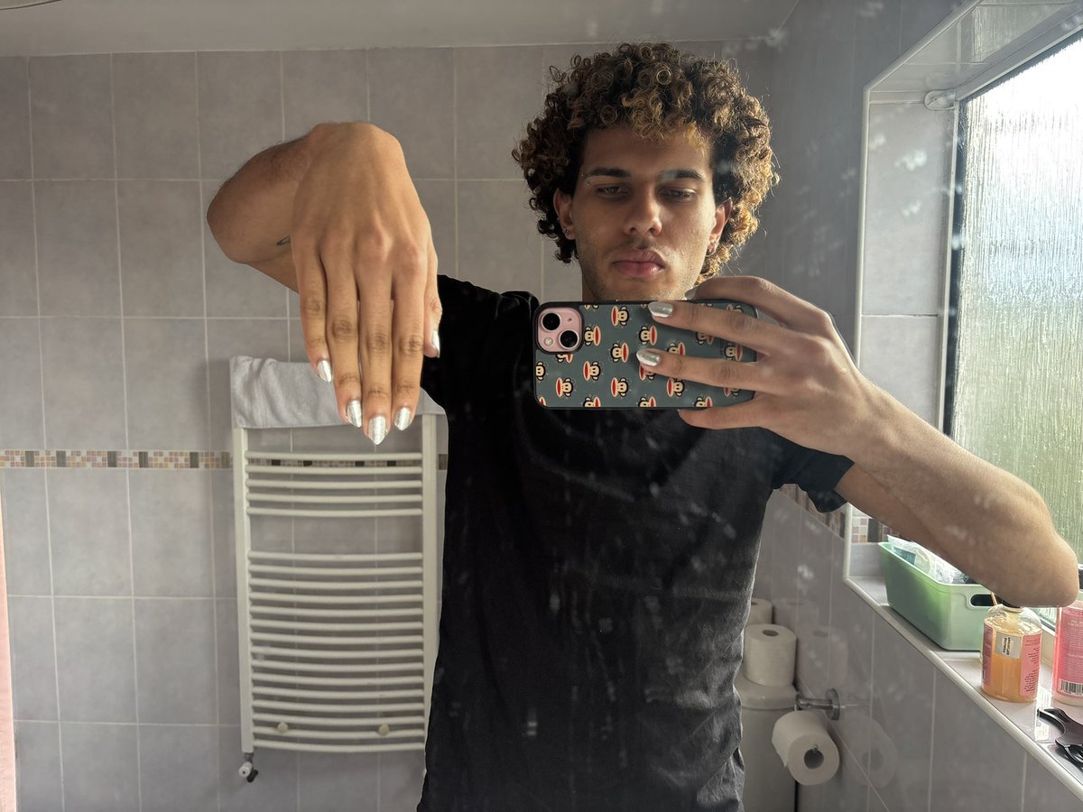 problem boy tweet media