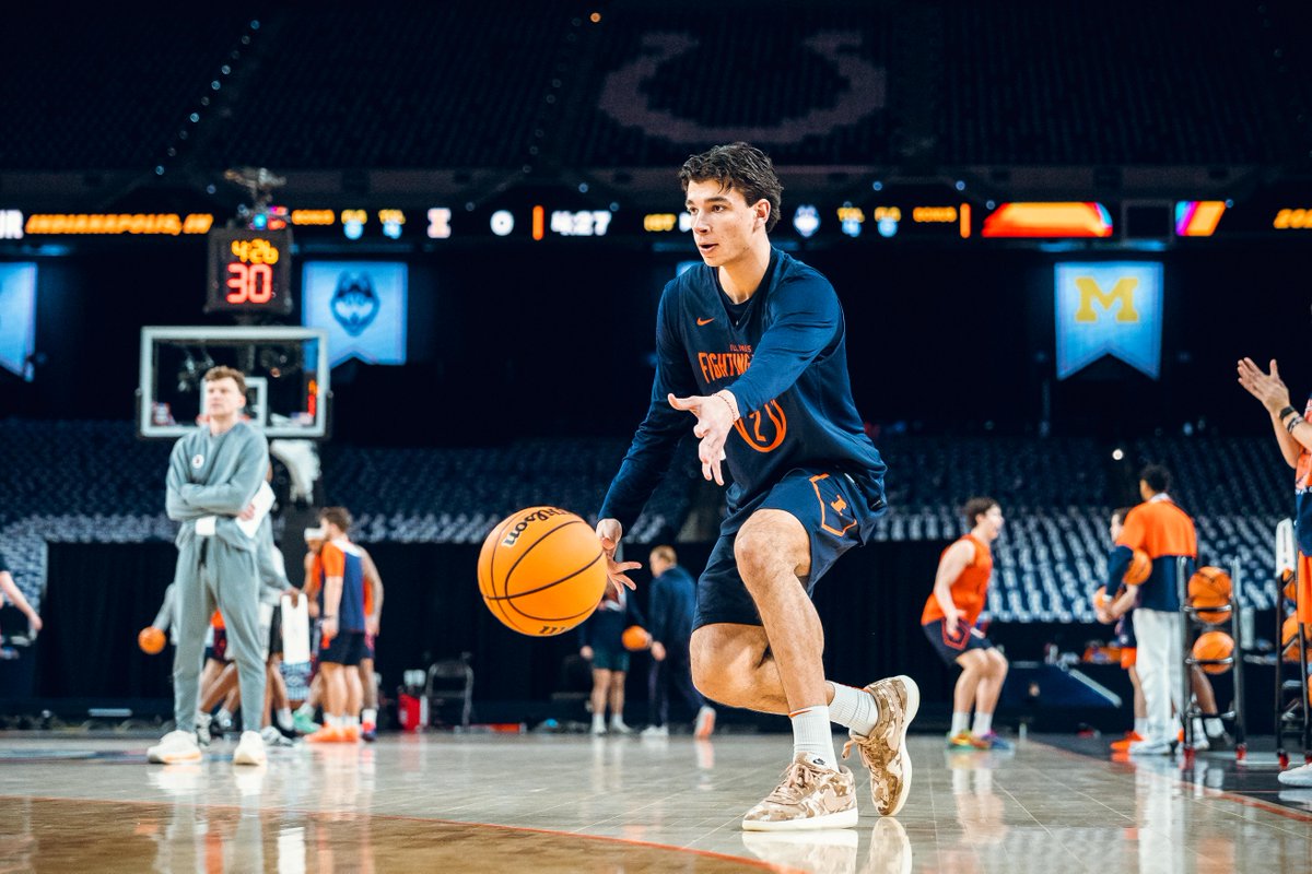 IlliniMBB's tweet photo. Final (Four) touches. https://t.co/mmy9pQsxO4
