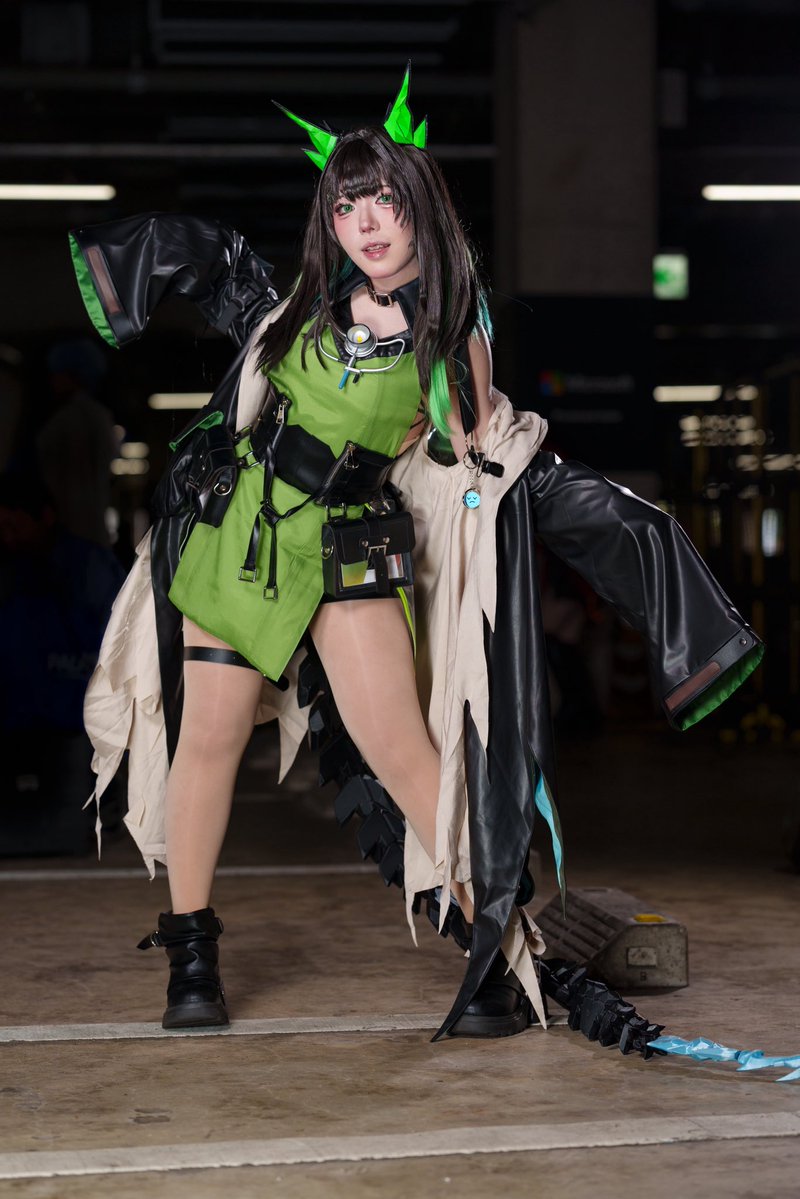 メイク上手くいきすぎ＆カメラマンさんが天才で爆盛れすぎる
これカメラマンさんのデータそんまま無加工だよ🫶🫶🫶🫶🫶
肌加工だけで良くないか