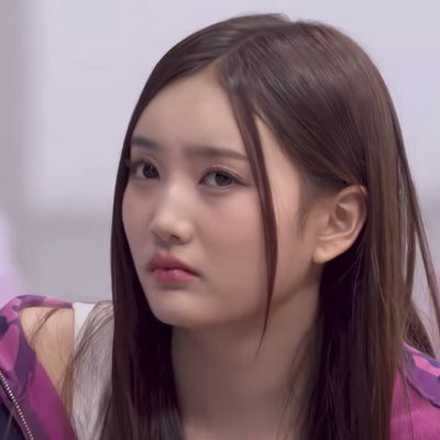 ⦮ ⦯ ⟆ yui misser | ريني tweet media