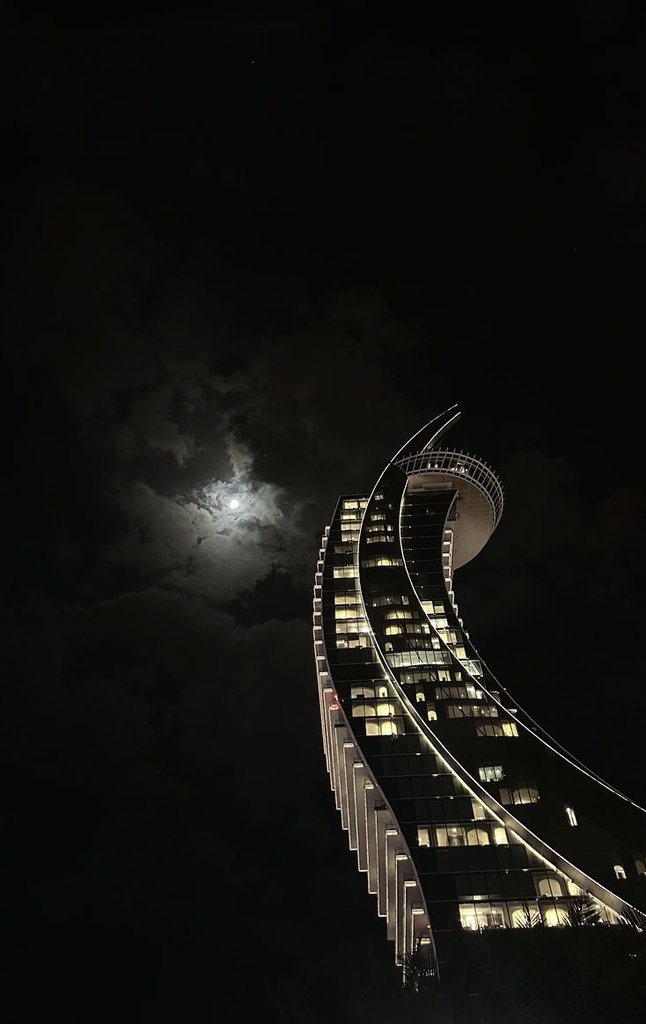 - حمد - tweet media