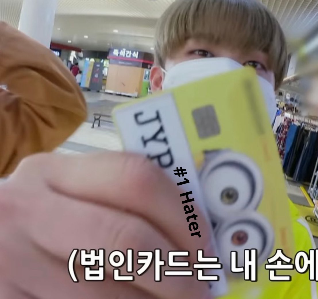 💗Familia tradicional SKZista💚 tweet media