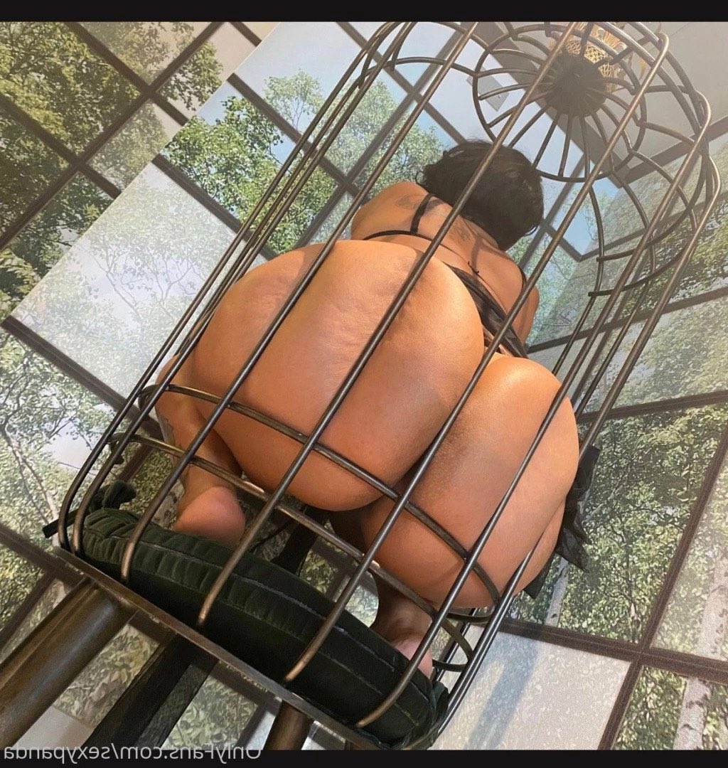 AzzEverywhere🍑😏 tweet media