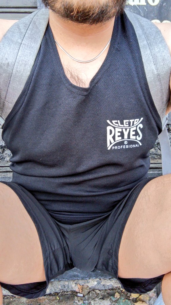 IsayAlpha's tweet photo. Calor?? 🥵 #bulto #bulge #gay #bultodemacho https://t.co/4fXnGtUMeN