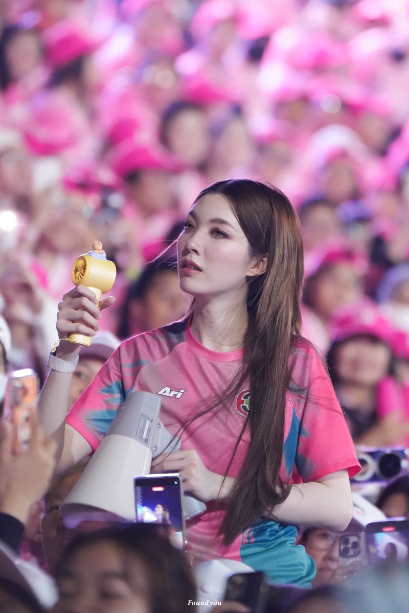 𝑭𝒐𝒖𝒏𝒅𝒚𝒐𝒖 tweet media