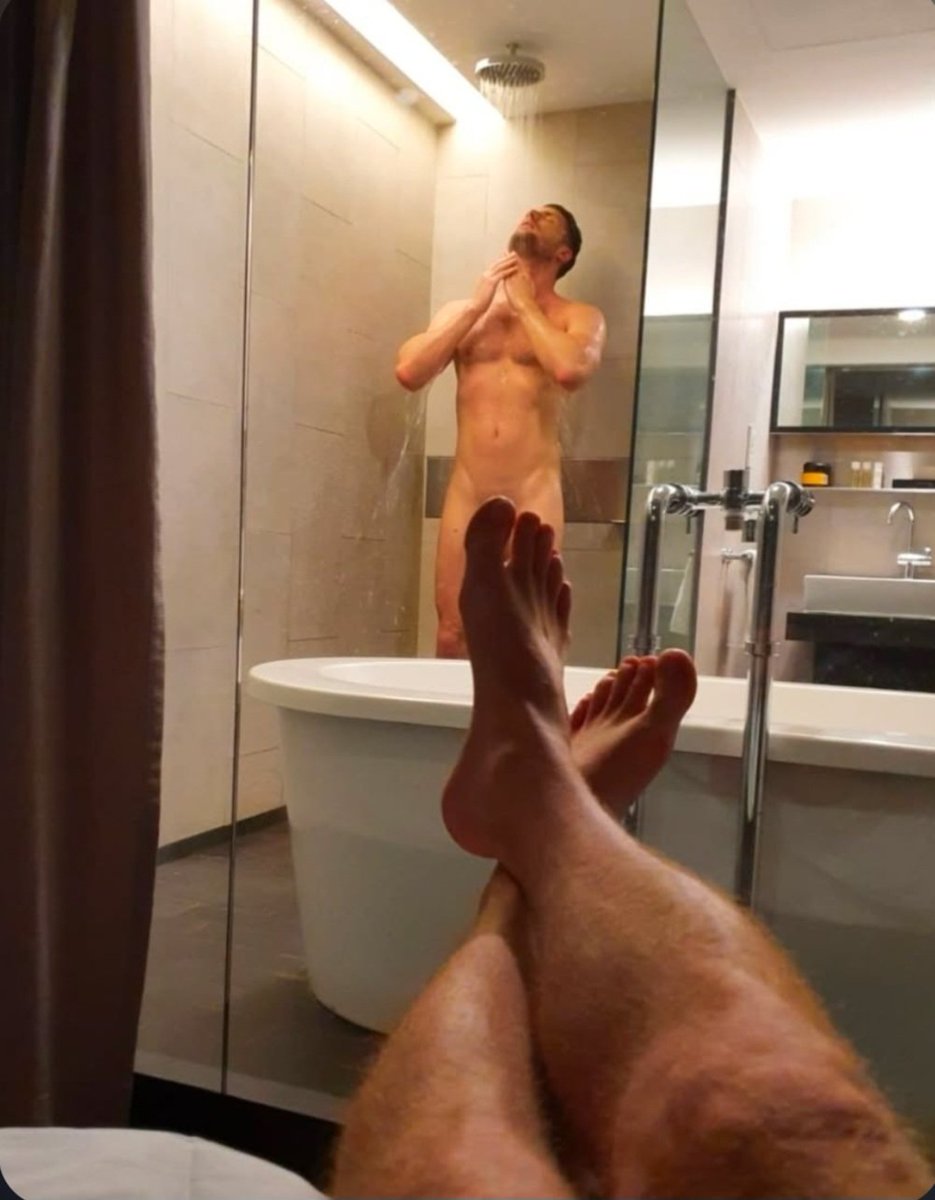 Ilreceptionistsclerato tweet media