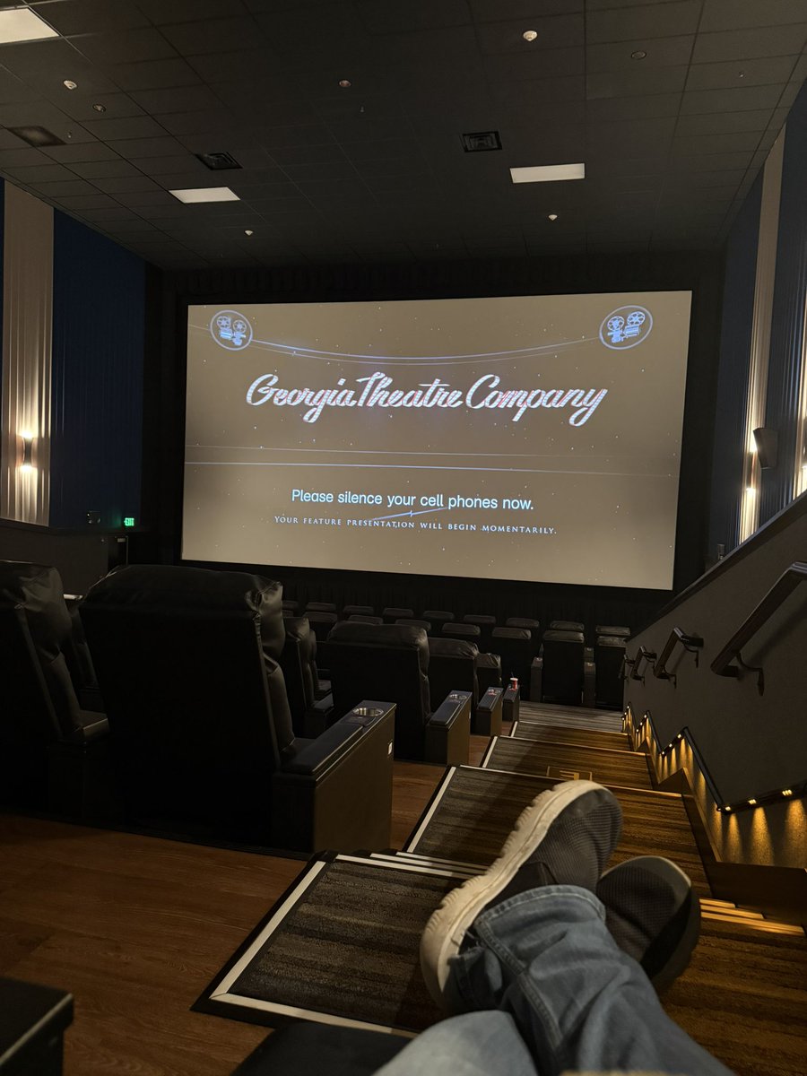 SirMarkR tweet media