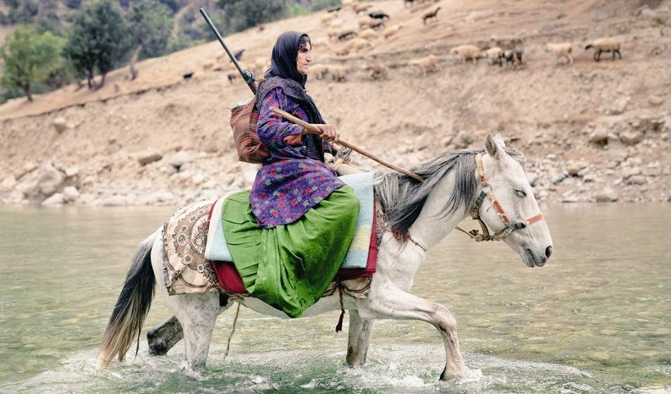 Connect World News tweet media