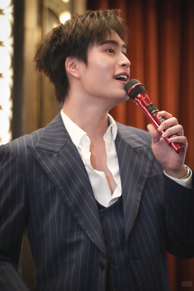 GrandMom tweet media