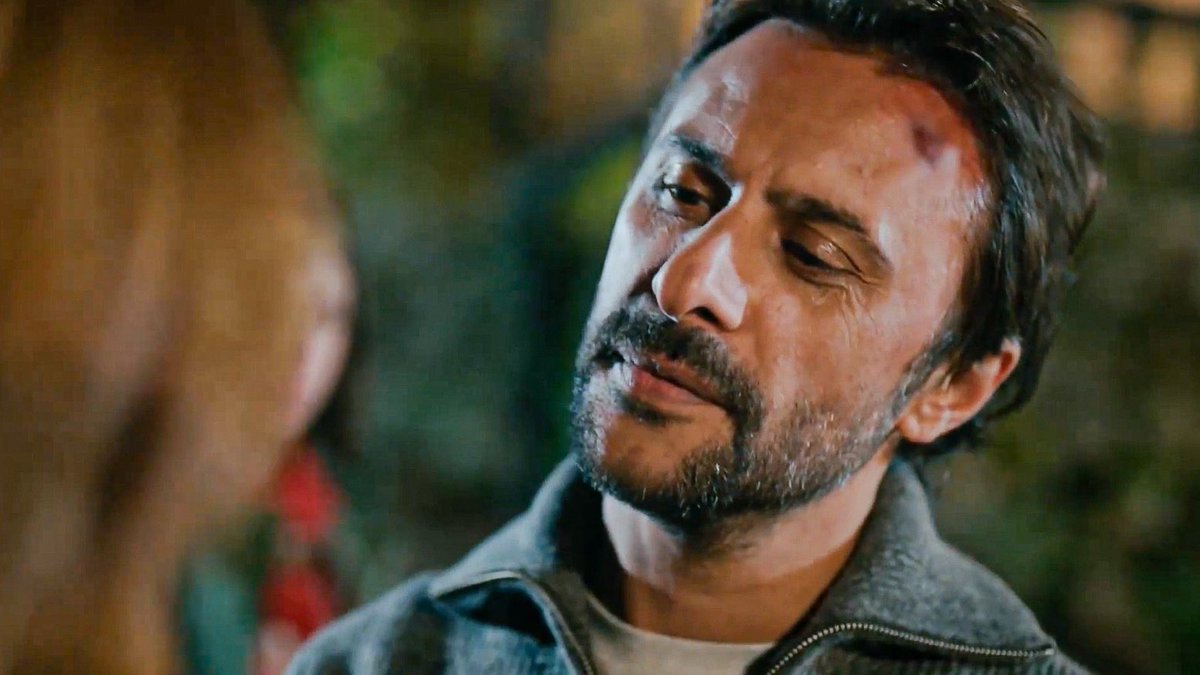 𝑁𝑢𝑟 tweet media