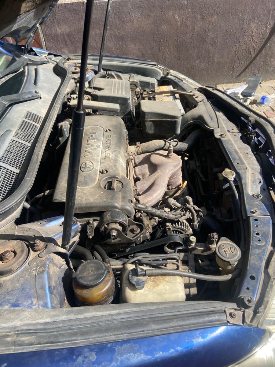 Blueprintz01's tweet photo. Toyota Camry LE (Muscle) 
Clean, efficient &amp; well-maintained
🔹 Smooth Automatic Transmission
🔹 Chilling Factory AC
🔹 Clean Deep Blue Exterior
📍 Location: Lagos
💸 Price: ₦7M
Serious buyers, 📩 DM or Call 08072574020
#LagosCars #CarsForSale #ToyotaCamry https://t.co/ElWI5RrZ2b