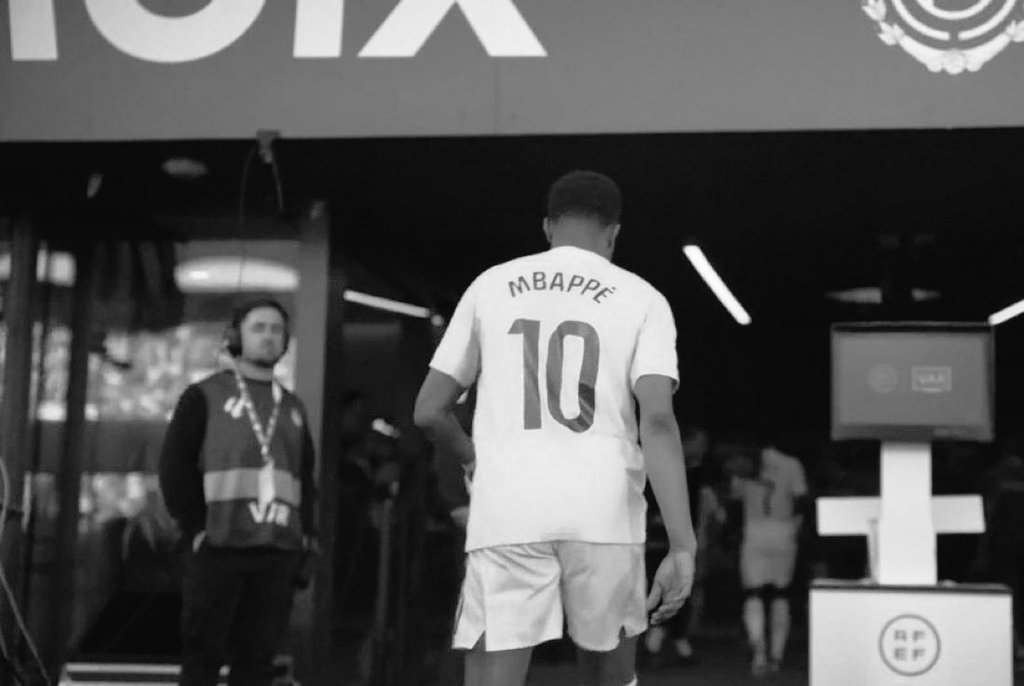 Fabrizio Mbappe tweet media