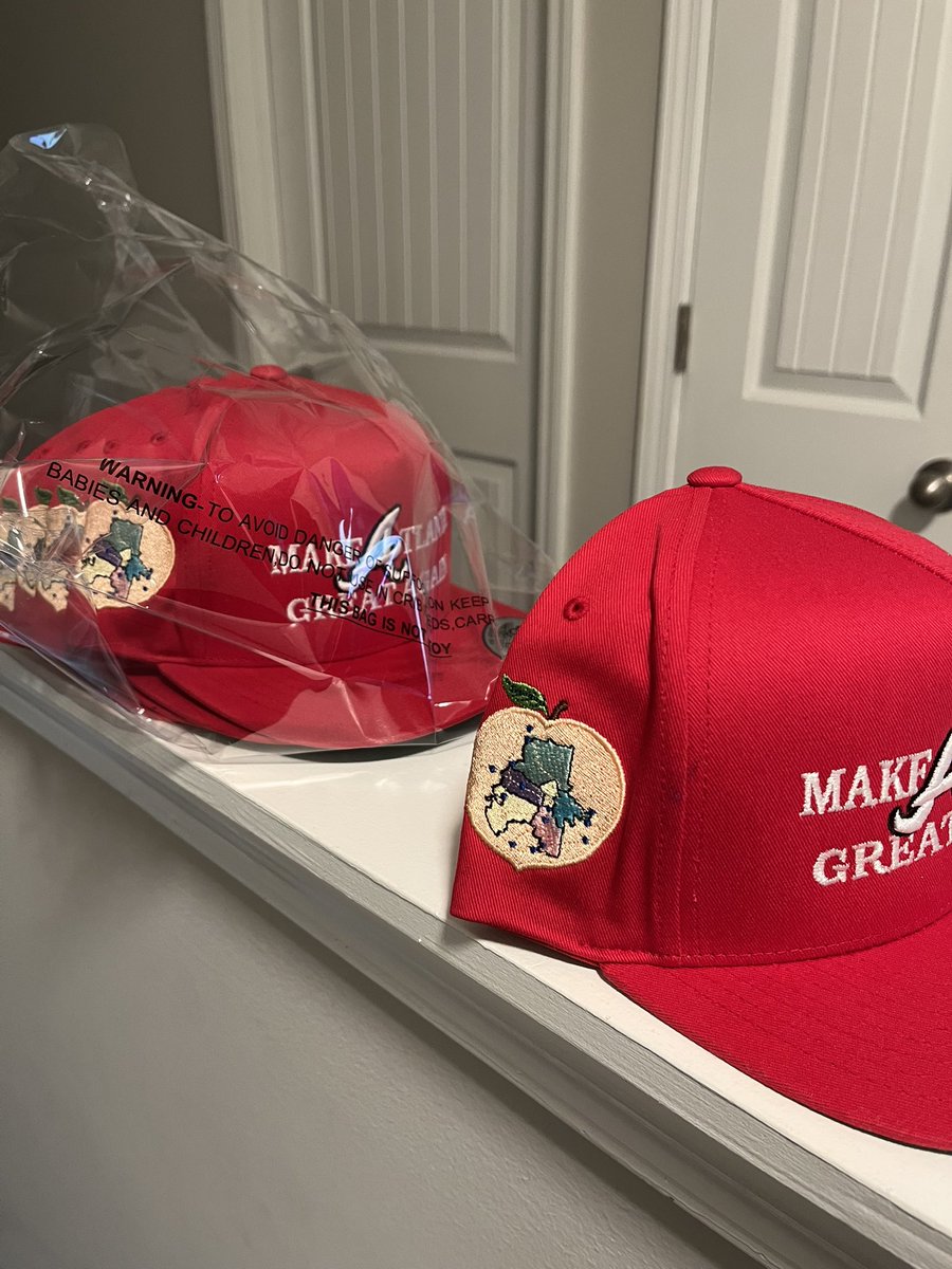 Luther VanFloss tweet media