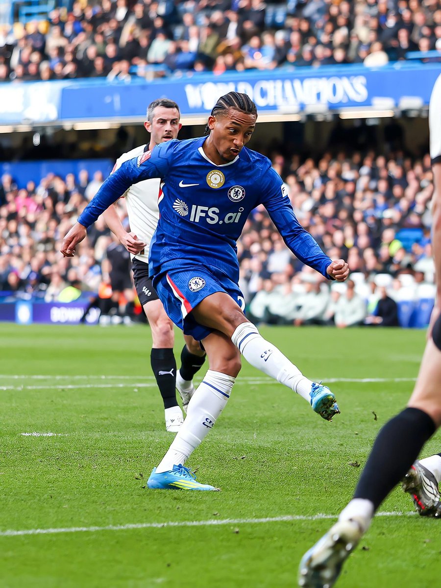 QuantumBet tweet media