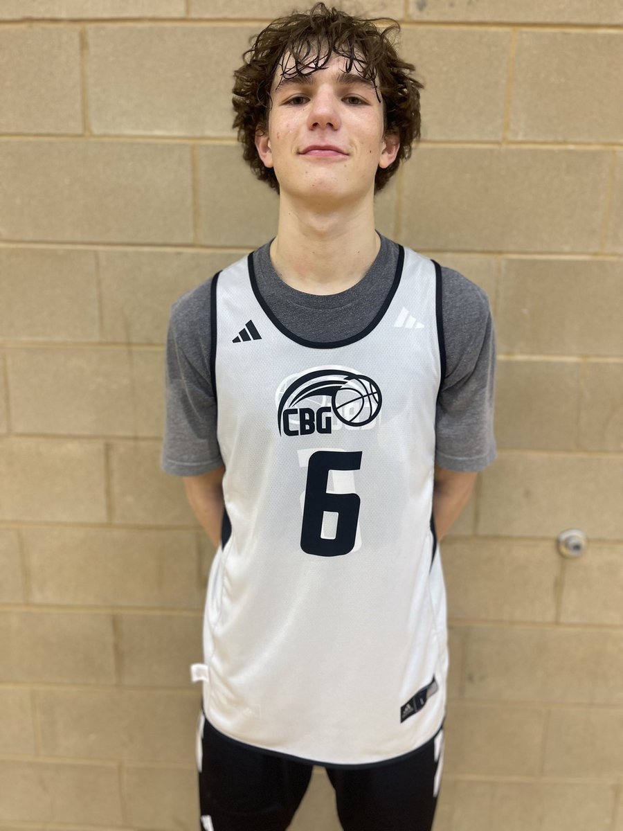 hconnctTJ3's tweet photo. @TonySalemi1 of CBG dialed in 24pts against Chicago Cannons. Strong guard who can shoot and get to his spots.
#hoopconnect #Select32 @connectbleague https://t.co/PfyX5fxJjW