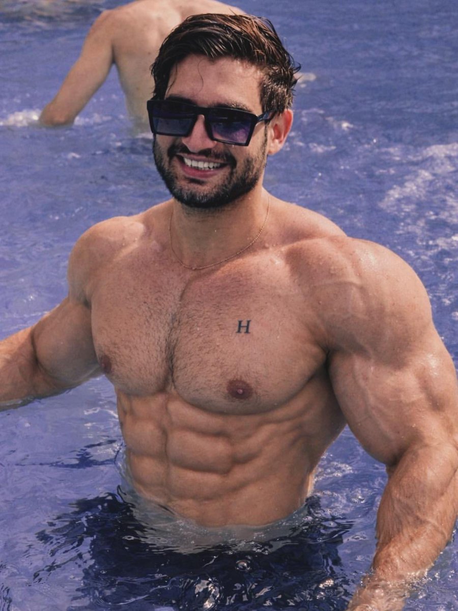 Brown Athletic & Aesthetic Boys tweet media