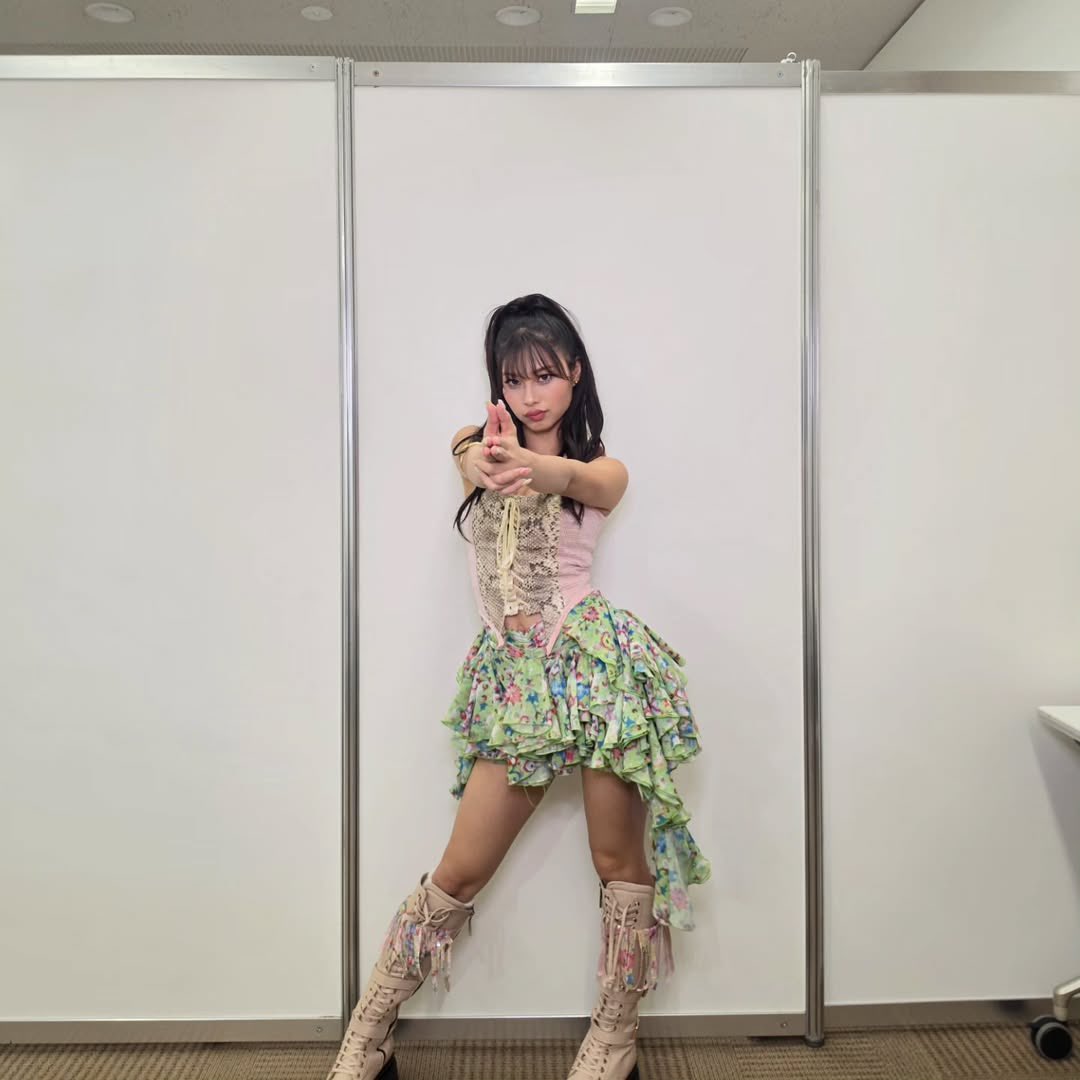 christy ⭑ tweet media